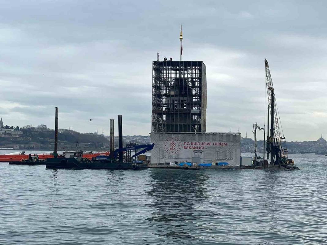 Kız Kulesi darmadağın olmuş! Son hali tartışma konusu oldu, işte restorasyonda son durum... 29